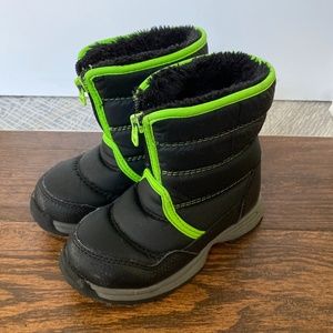 Little boys wonder nation size 10 snow boots